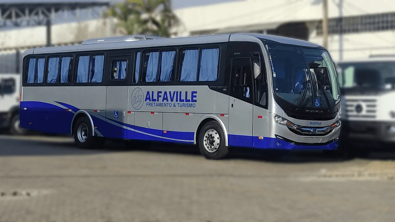 Ônibus executivo Alfaville em operação em Belo Horizonte
